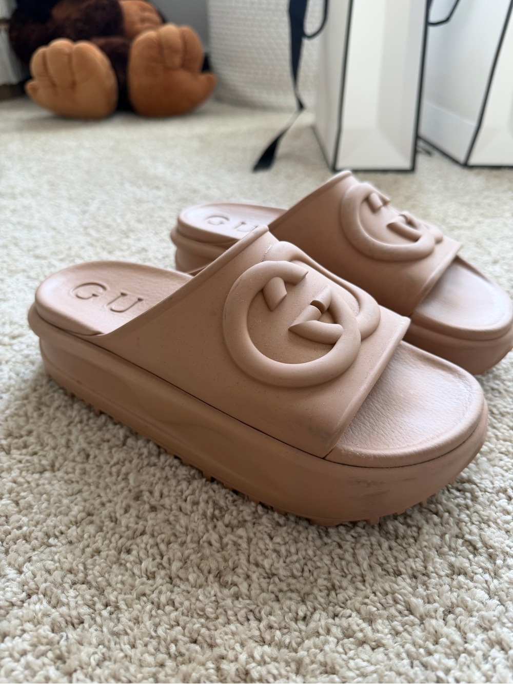 gucci platform slides